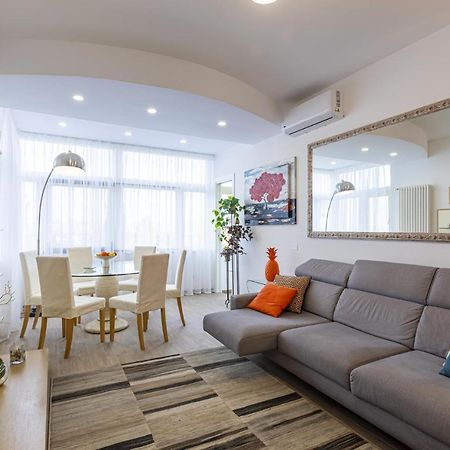 Luminoso Appartamento Con Terrazzo A La Storta โรม ภายนอก รูปภาพ