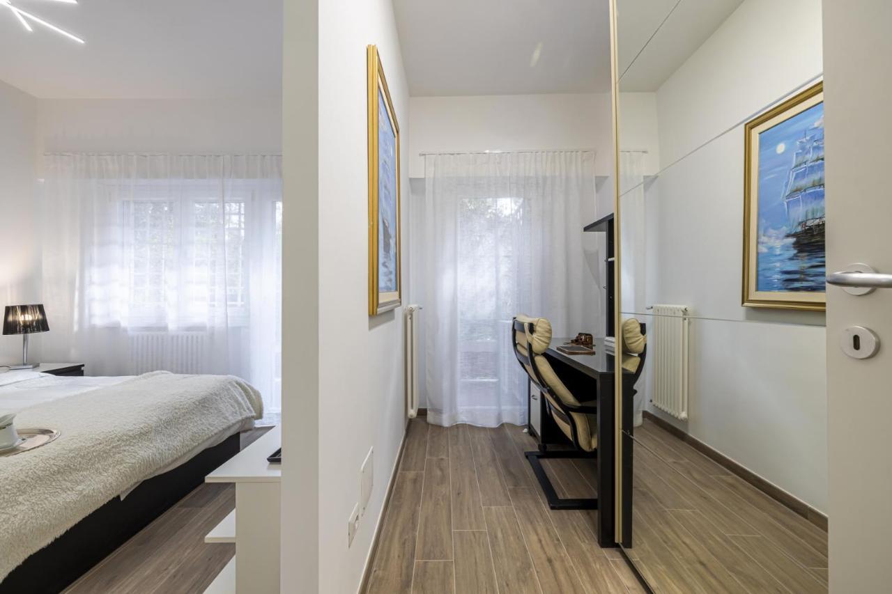 Luminoso Appartamento Con Terrazzo A La Storta โรม ภายนอก รูปภาพ